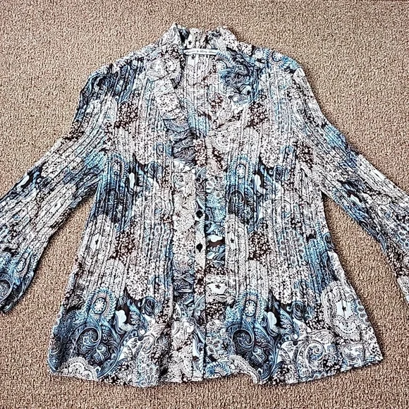 Top - Picture 3 of 13